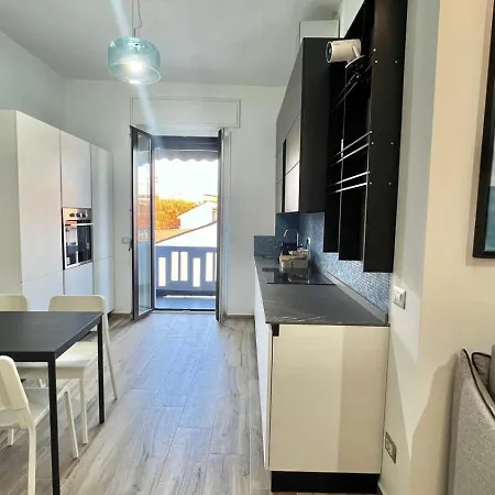 Torelli Home, Moderno E Confortevole, Nel Cuore Della Citta Di Milano, Con Balcone Esterno Vista Garibaldi Milano