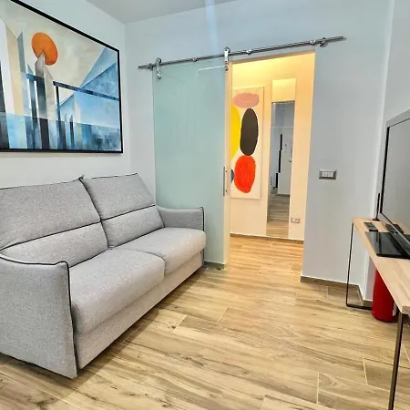 Torelli Home, Moderno E Confortevole, Nel Cuore Della Citta Di Milano, Con Balcone Esterno Vista Garibaldi Lejlighed