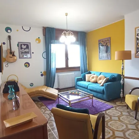 Yellow Submarine Apartmán Milán