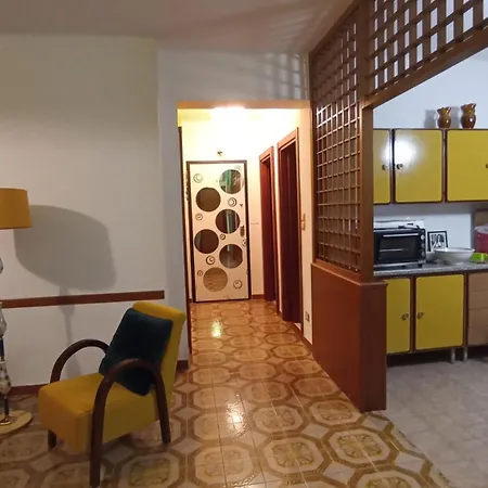 Yellow Submarine * מילאנו