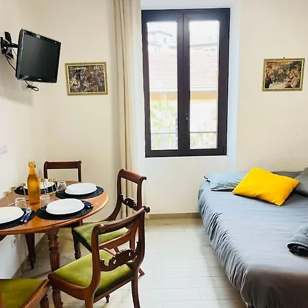 Centro A Portata Di Mano Milánó