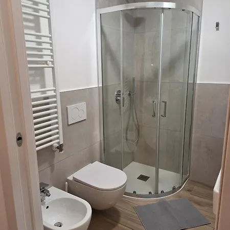 Palmanova Bilocale In Affitto Breve מילאנו