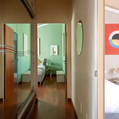 4 Bedroom With Terrace - Duomo View Apartment *