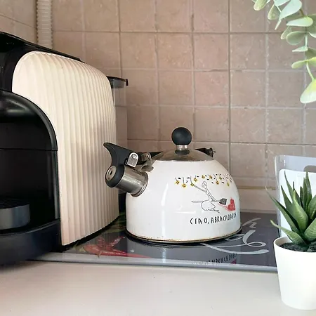 דירה Red House - Beautiful - Metro M1 מילאנו