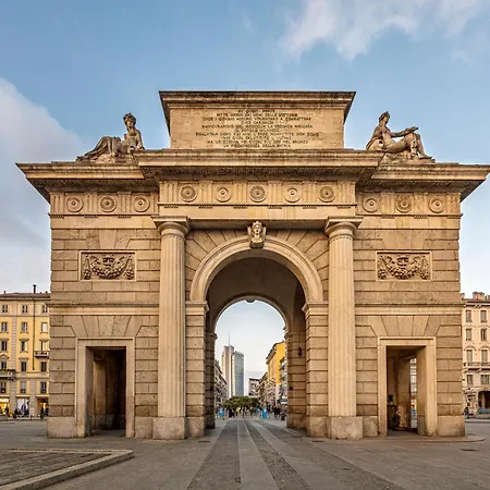 Luxury 4 Bedrooms In The Center Of *