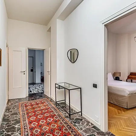 Luxury 4 Bedrooms In The Center Of * Milán