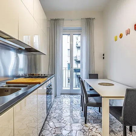 Luxury 4 Bedrooms In The Center Of Milán