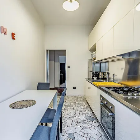 Luxury 4 Bedrooms In The Center Of Milán