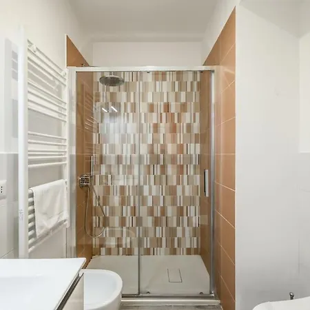 Casa Pasteur 3 Minutes From Metro Wifi Ac شقة ميلان