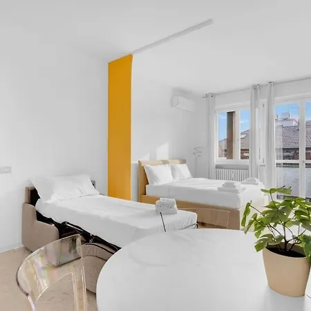 Yellow Flat Apartment