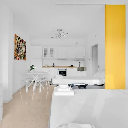 Yellow Flat Apartman