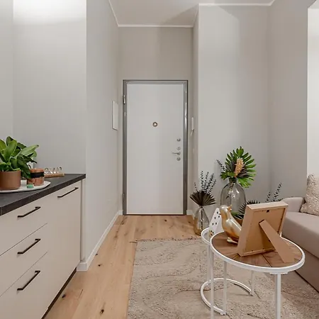 New! Duomo-san Siro - Super Cute Modern Apt, 15mins To Duomo! *