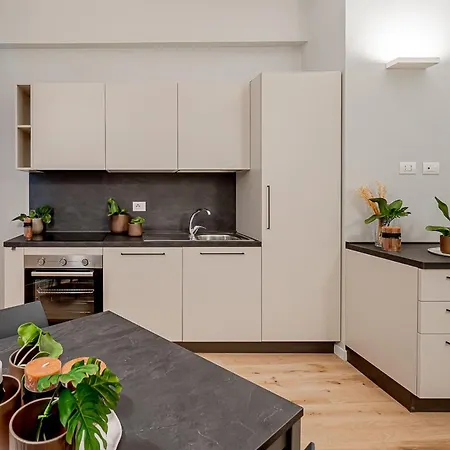 Apartman New! Duomo-san Siro - Super Cute Modern Apt, 15mins To Duomo! Milánó