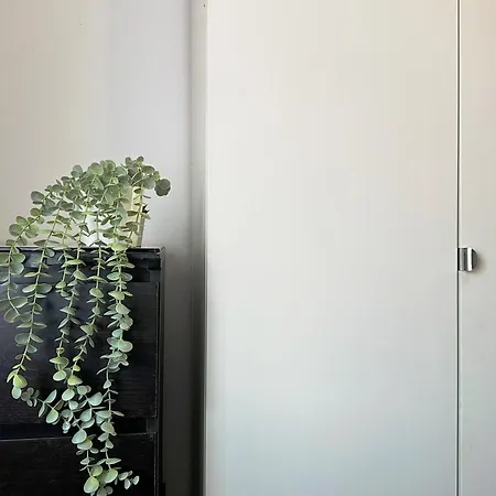 Appartement Red House - Beautiful - Metro M1 *