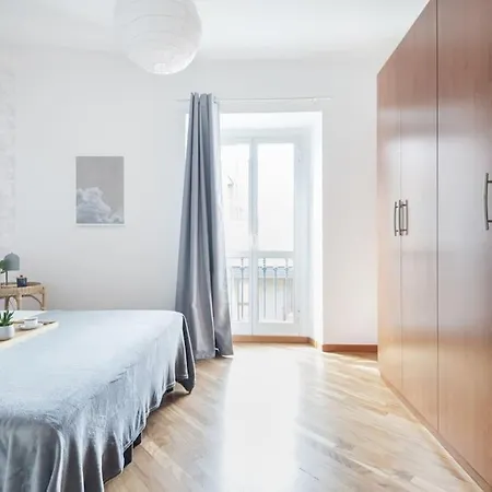 Easylife - Gem In The Heart Of The Navigli
