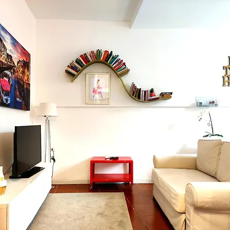 Bilocale Santagostino Apartmán *