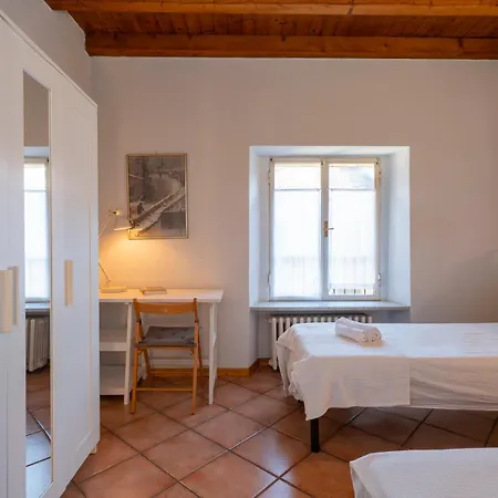 아파트 Silent Flat Between Duomo And Navigli *