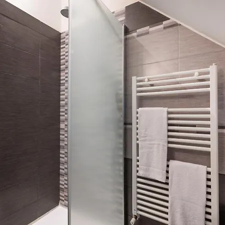 Luxury Piola - 7sundays