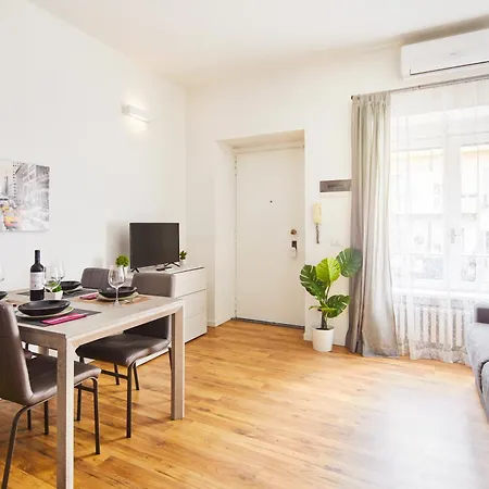 Apartment House Navigli In The Heart Of Navigli