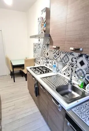 Dream Stanza 1 In Condiviso Con Bagno Privato Esterno 3* Milano