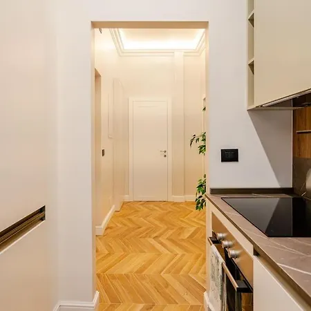 Apartment Art Deco Milan