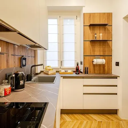 Apartment Art Deco Milan