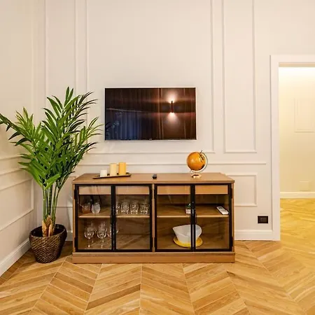 Apartment Art Deco Milan