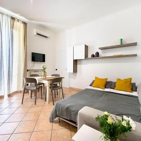 Charming Flat - Navigli, Duomo * Milan