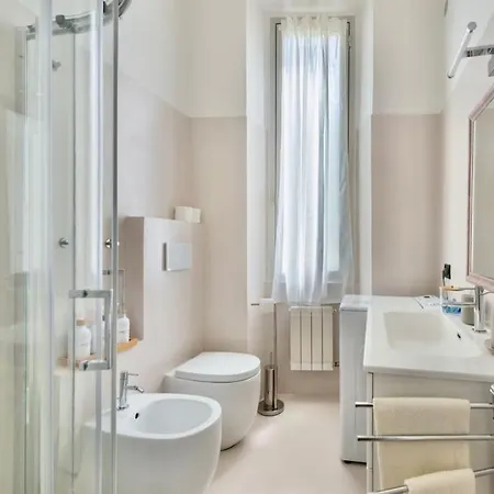 Charming Flat - Navigli, Duomo