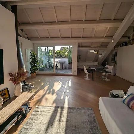 דירה Superwhite Loft&terrace In Brera מילאנו