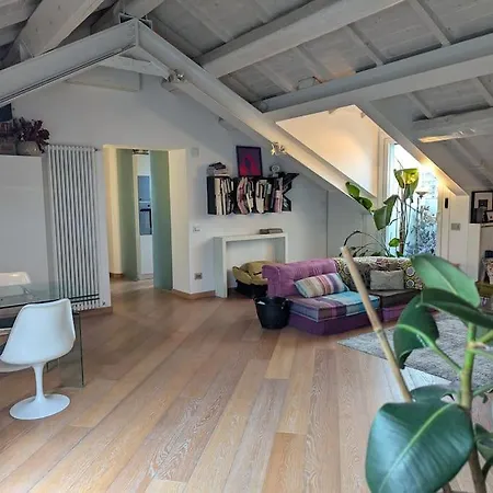 Superwhite Loft&terrace In Brera 아파트 *