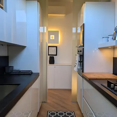 Superwhite Loft&terrace In Brera דירה