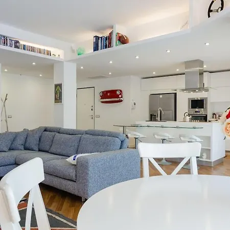 Charming 2 Bedroom Flat Fashion District アパート