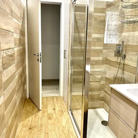 Lovely 2 Near San Siro With Small Garden *