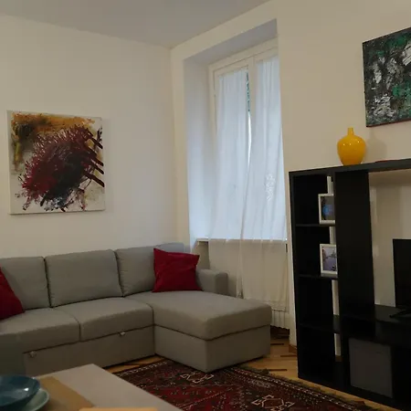 Apartment Art Navigli *