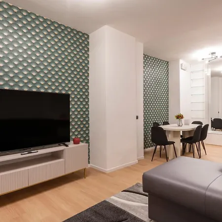 Apartment Royal Duomo *