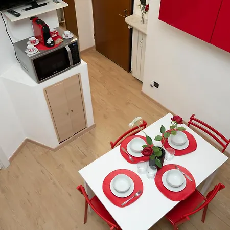 Apartment Romantica, Metro A 20m, Duomo E A 10 Min, Isola *