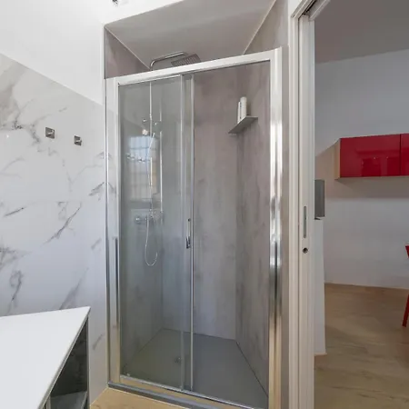 Romantica, Metro A 20m, Duomo E A 10 Min, Isola Milano