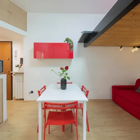 Apartment Romantica, Duomo E A 10 Min, Isola, Wi-fi, Aria Condizionata *