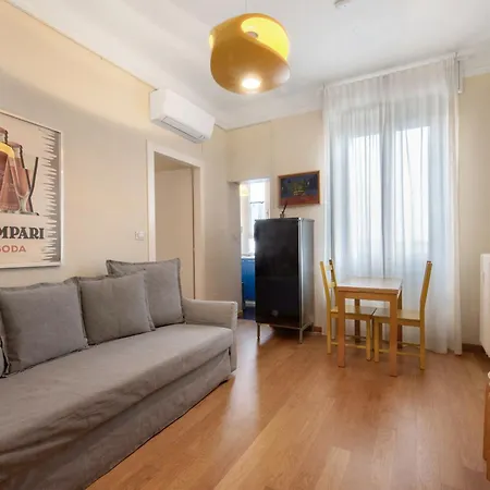 דירה Comfy And Quiet, Great Location *