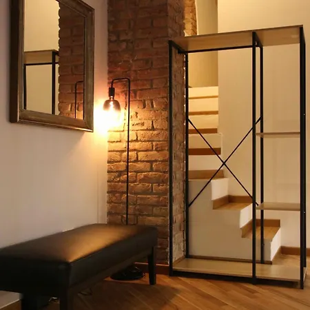 Appartement Loft Porta Romana - Duomo 3 Metro Stops *