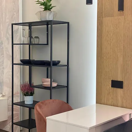 Imperia 11 Apartment Milan