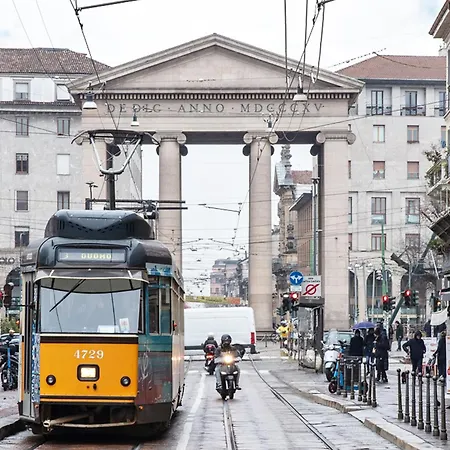 Dehomes - Casa Sui Navigli A Pochi Passi Dal Duomo *