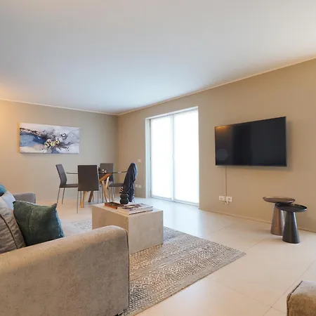 Elegante, Spazioso E Silenzioso Nel Cuore Di *