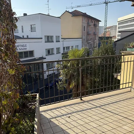 Rooftop Scalo Farini-3 Min From The Lancetti Metro