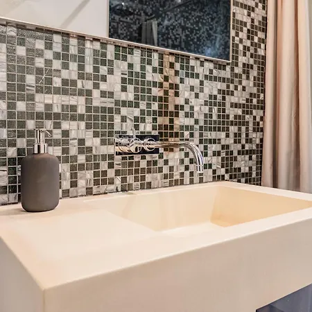 Exclusive Led House Corso *