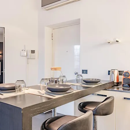 Exclusive Led House Corso מילאנו