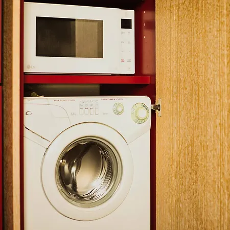 Just Urban - Luminoso Attico Nel Cuore Di - Duomo 10 Min Apartman *