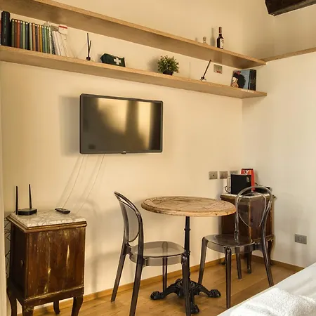 Just Urban - Luminoso Attico Nel Cuore Di - Duomo 10 Min * Milánó