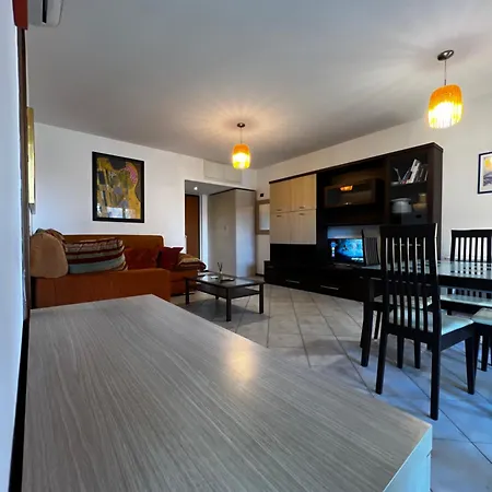 Prada Wifi-netflix-air Conditioning Apartamento *